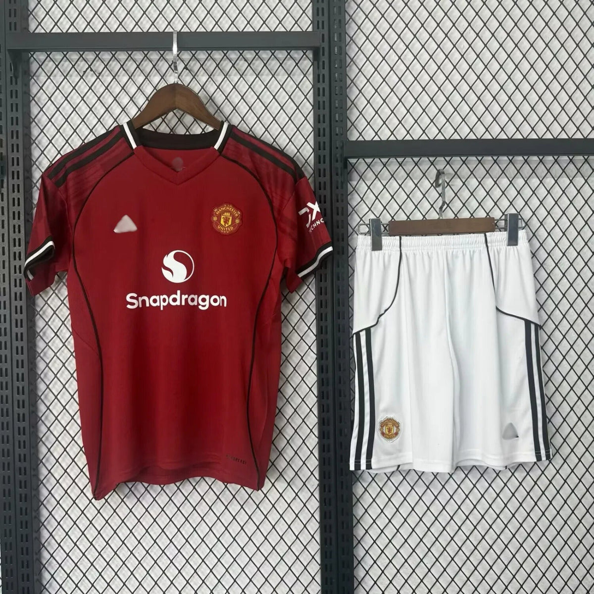 Manchester United Home Kit 2025/2026