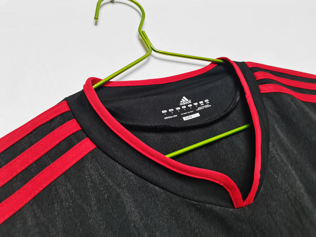 Mexico Away Shirt 2010